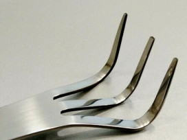 Rastrillo para raices y para trasplantes tambien llamado "Kumade".